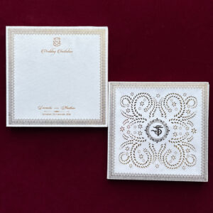 laser-monogram-classic-invite
